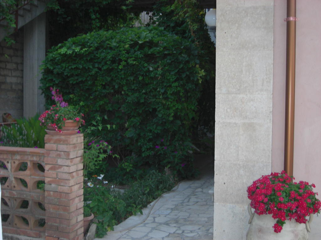 Albergo Villa Nobile كيارامونتي غولفي المظهر الخارجي الصورة